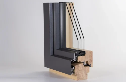 Holz-Aluminium-Fensters von Aldra mit Dreifachverglasung